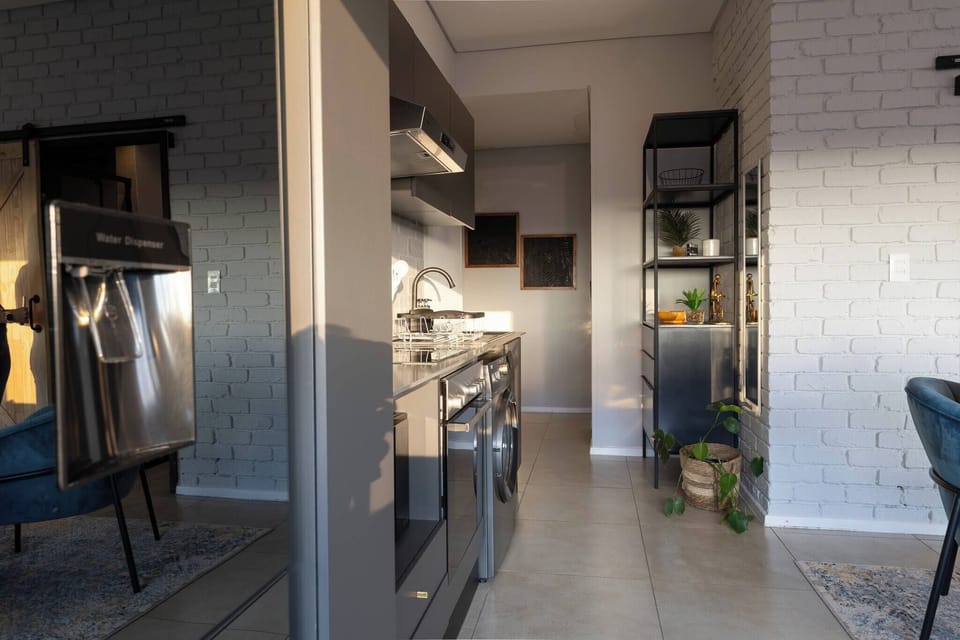 Apartment, 1 Bedroom, Smoking, Balcony | Private kitchen