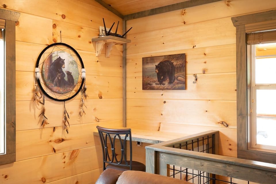 House, Multiple Beds (Tennessee Tranquility) | Interior