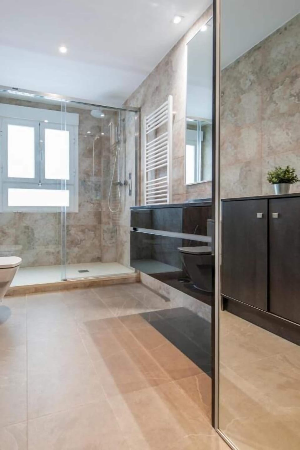 Apartment | Bathroom