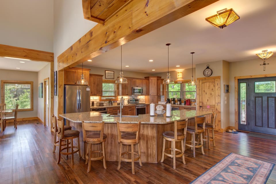 House, Multiple Beds (Villa Tavia) | Private kitchen | Oven