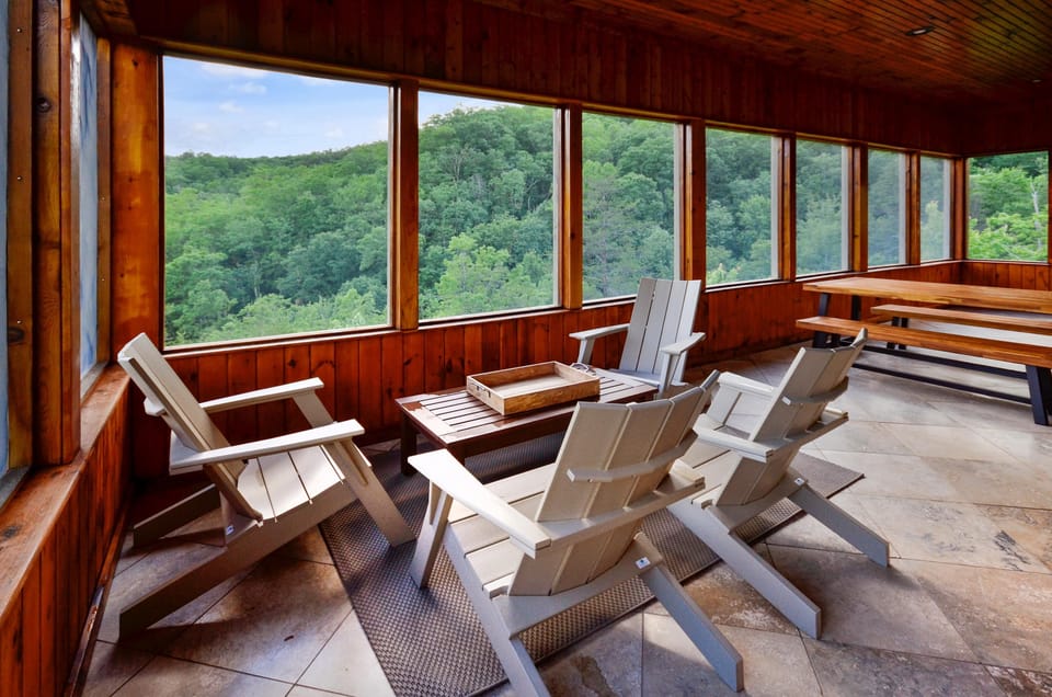 House, Multiple Beds (Mossy Brook Lodge) | Interior
