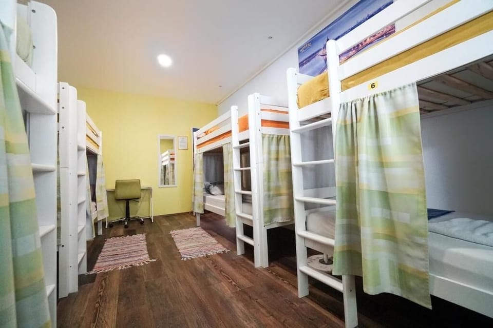 Shared Dormitory | WiFi (free)
