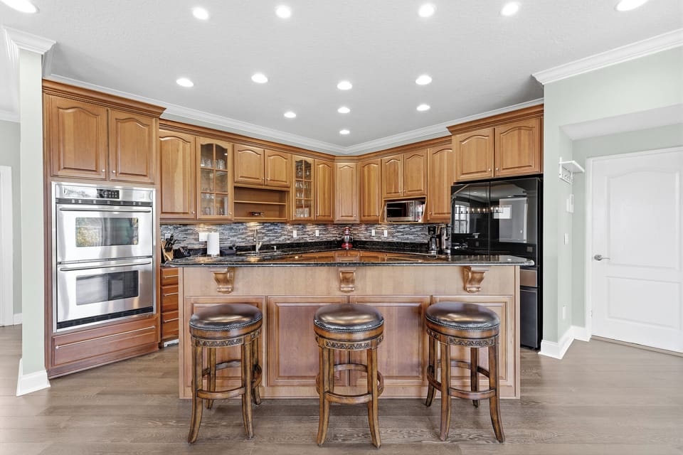 Kitchen island seating