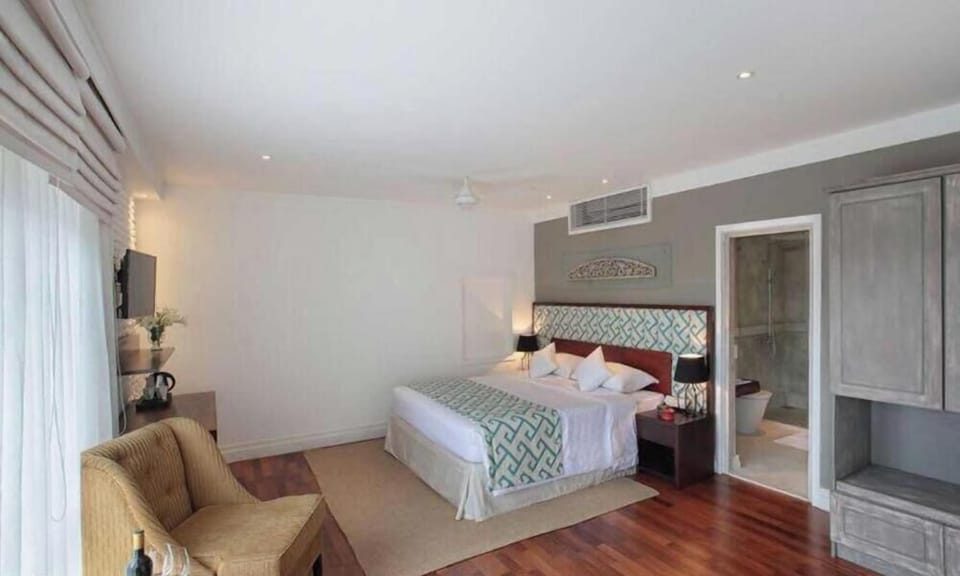 Deluxe Double Room, Balcony, Garden View | Laptop workspace, free WiFi