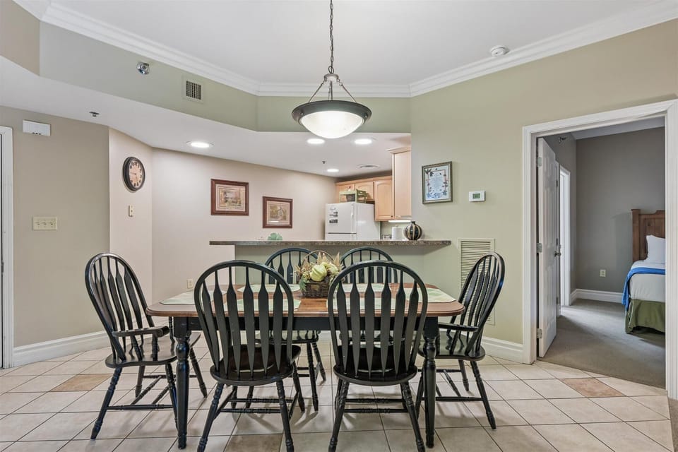 Condo, Multiple Beds (Baskins Creek 114) | Dining