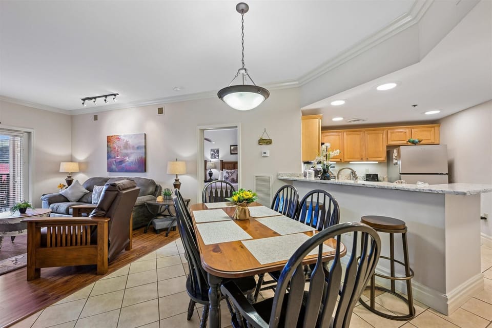 Condo, Multiple Beds (Baskins Creek 203) | Interior