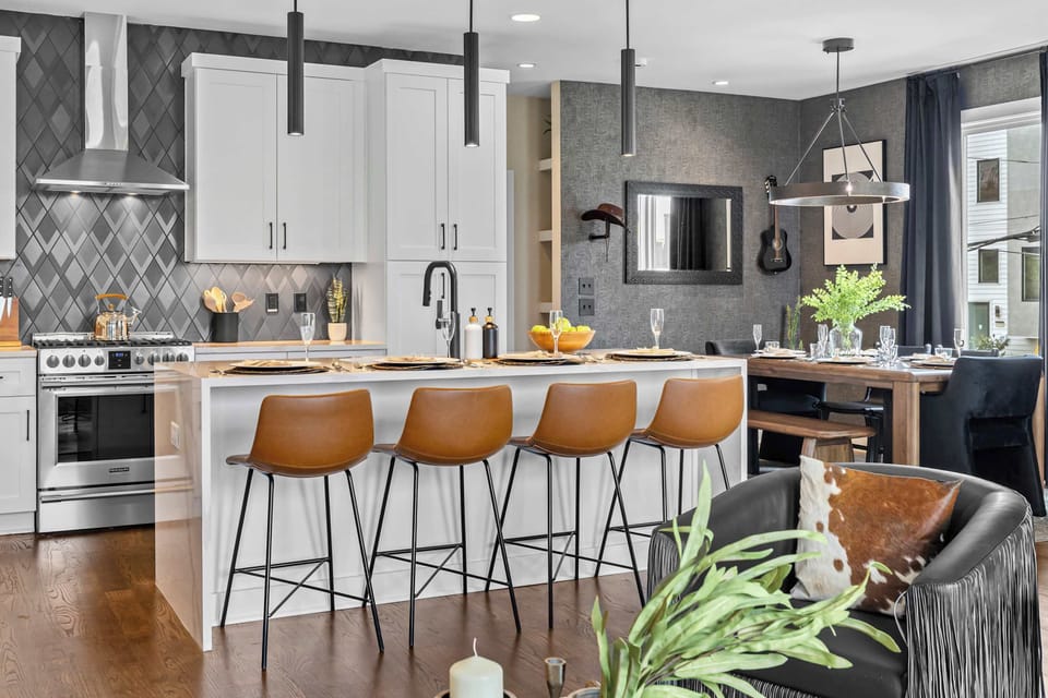 Fully Stocked Gourmet Kitchen