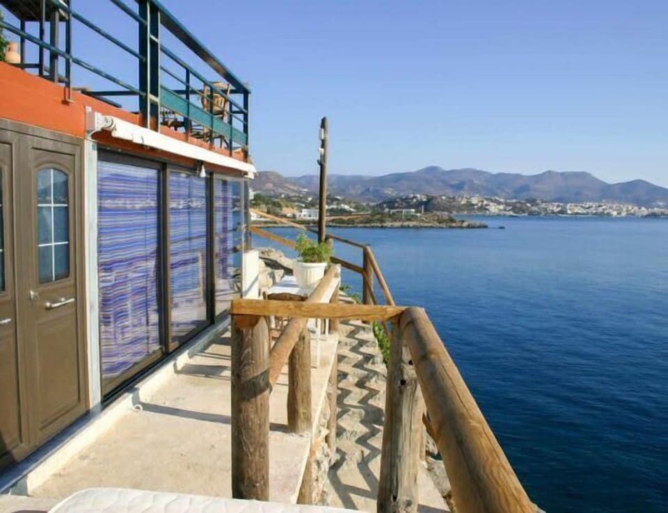 Terrace railings above the bay