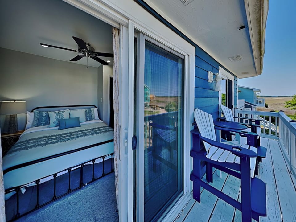 Studio (3 Bedrooms) | Property amenity