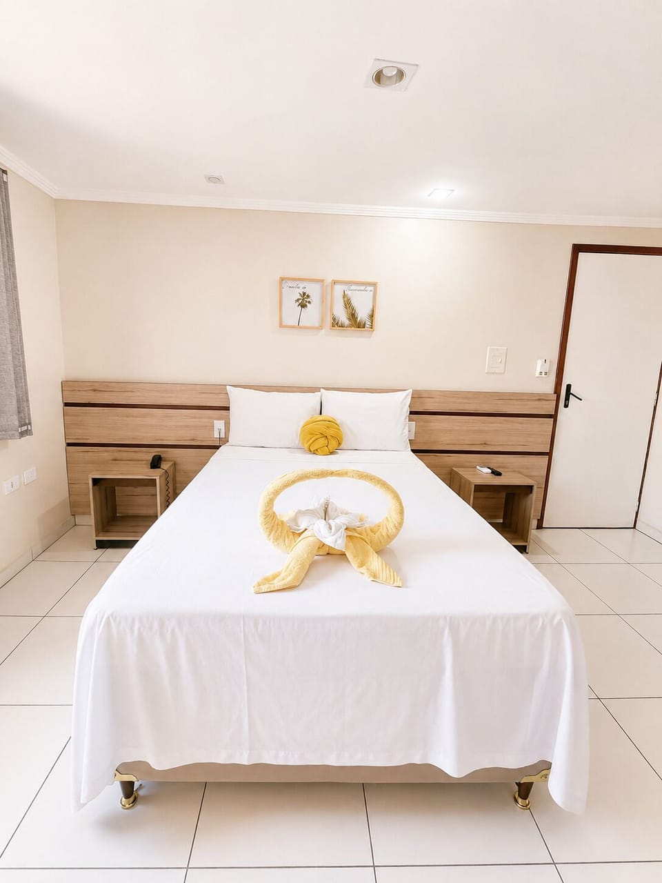 Standard Double Room | Desk, free WiFi
