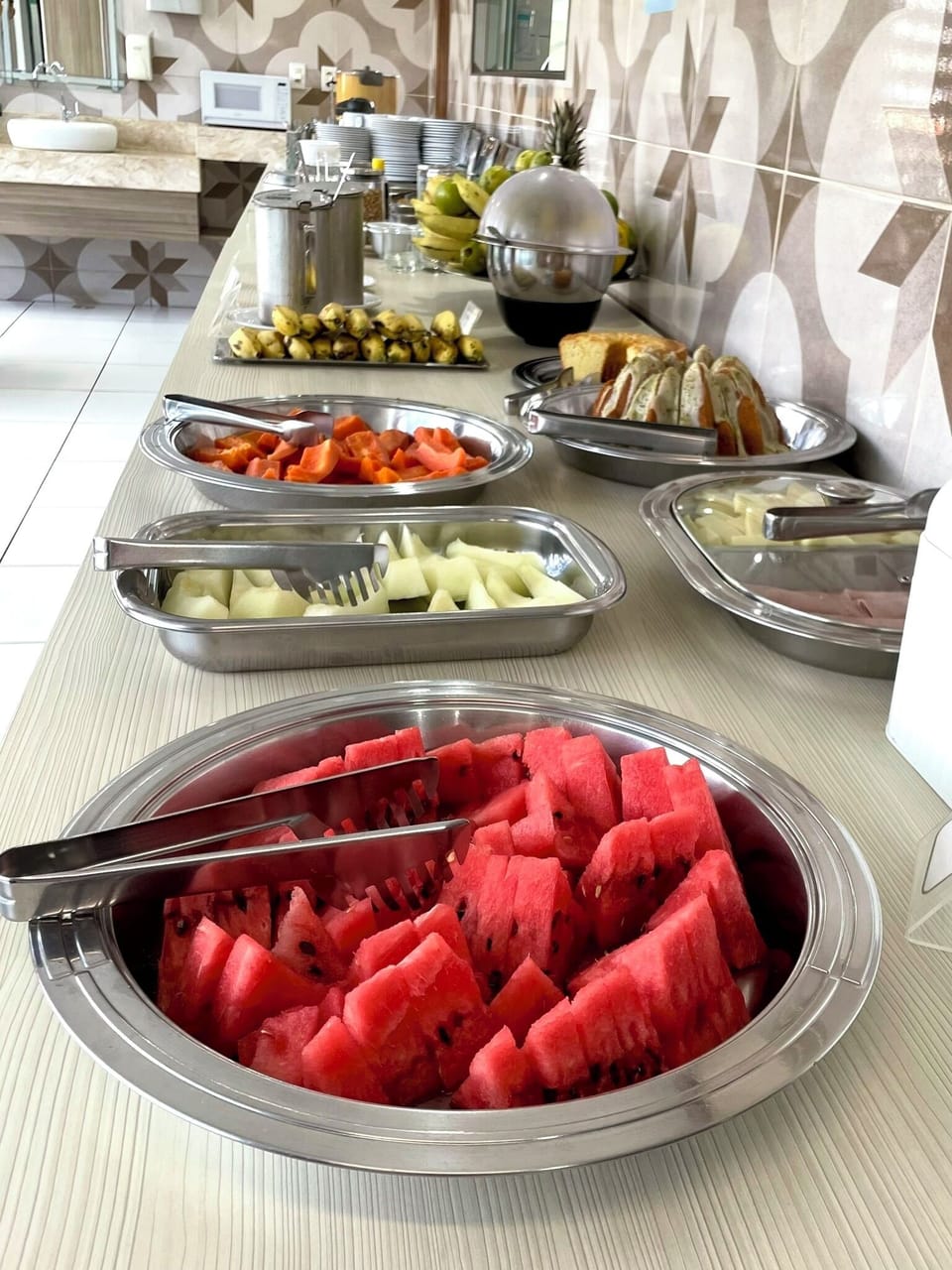 Free daily full breakfast