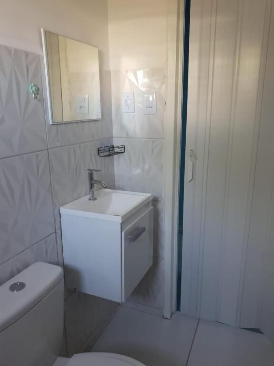 Comfort Room, Courtyard View | Bathroom