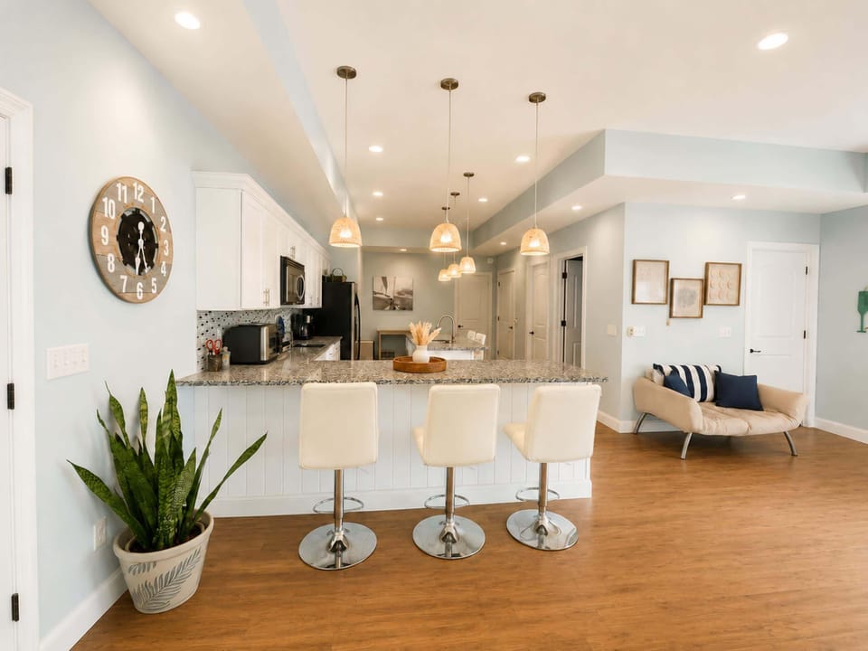House, Multiple Beds (Lake Paradise) | Interior