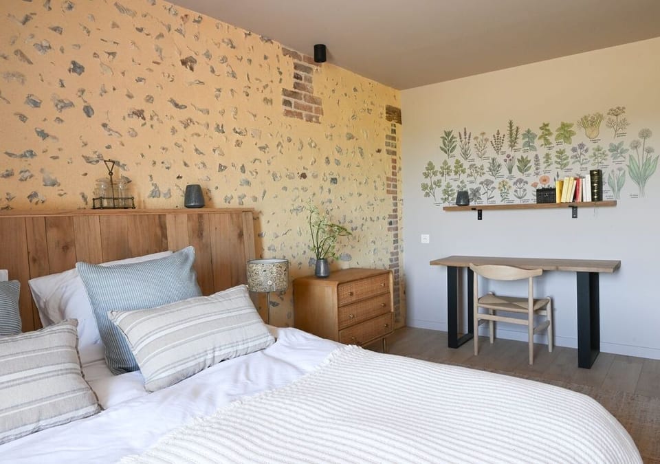 Cottage, 5 Bedrooms, Private Bathroom | Premium bedding, individually decorated, individually furnished