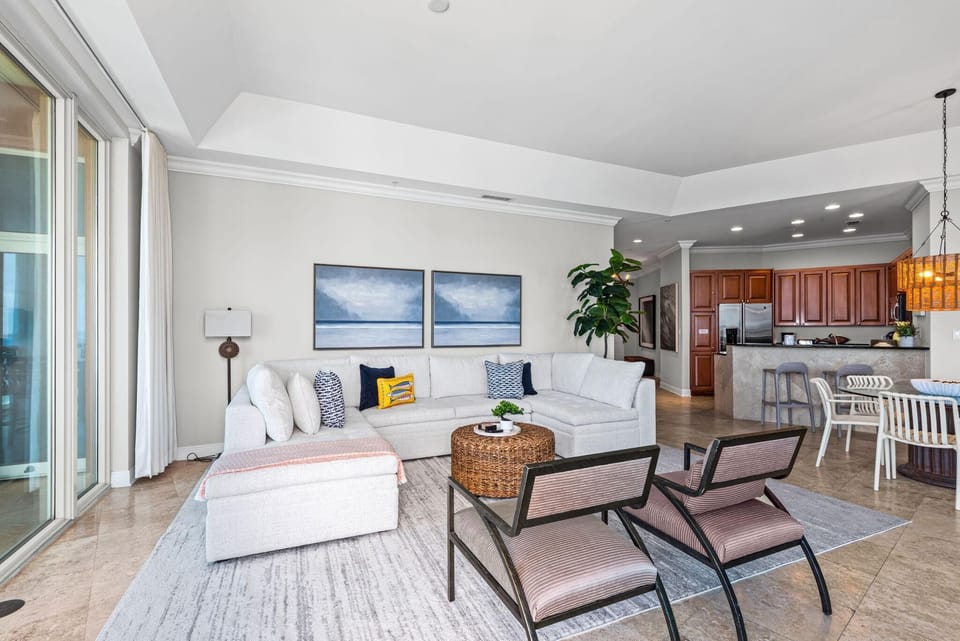 Condo, Multiple Beds (Portofino Island Resort Penthouse 5-2) | Living area