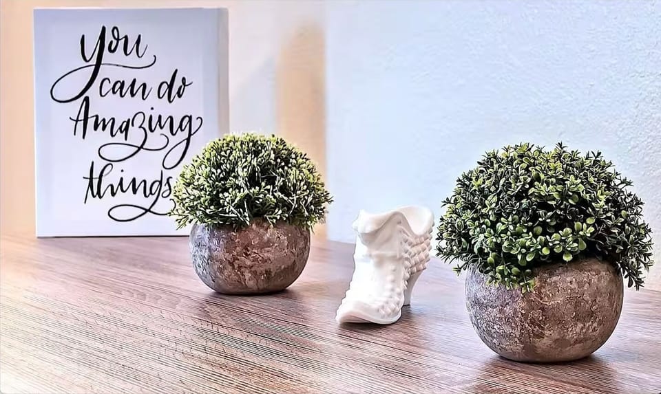 Thoughtful details and motivational decor creating a welcoming Florida vibe.