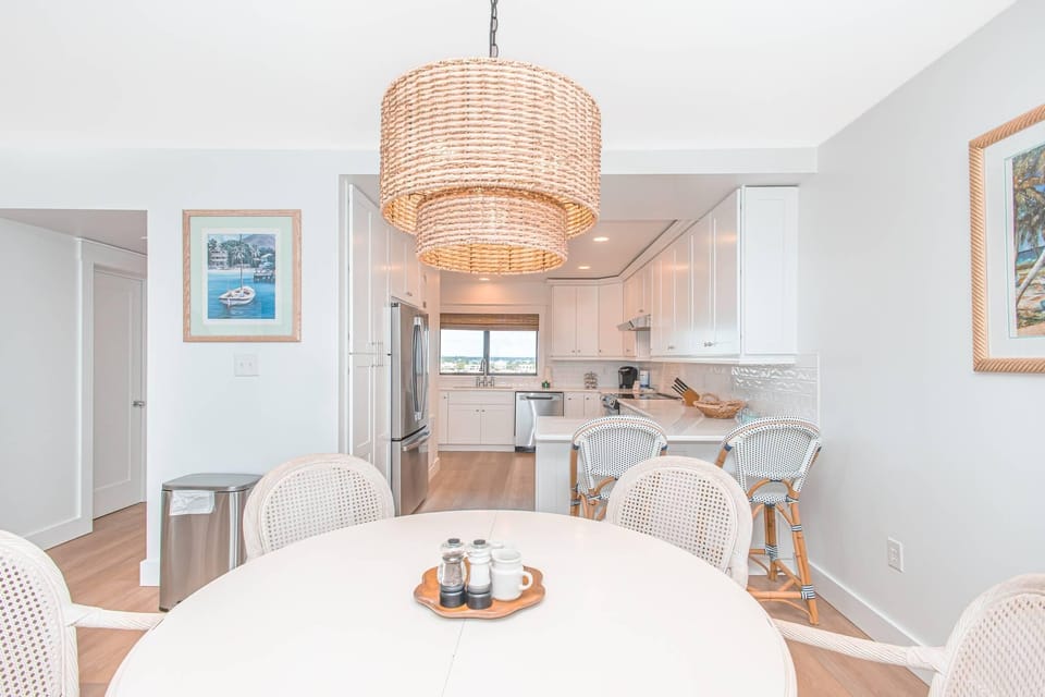 Condo, Multiple Beds (Shipwatch D603) | Dining