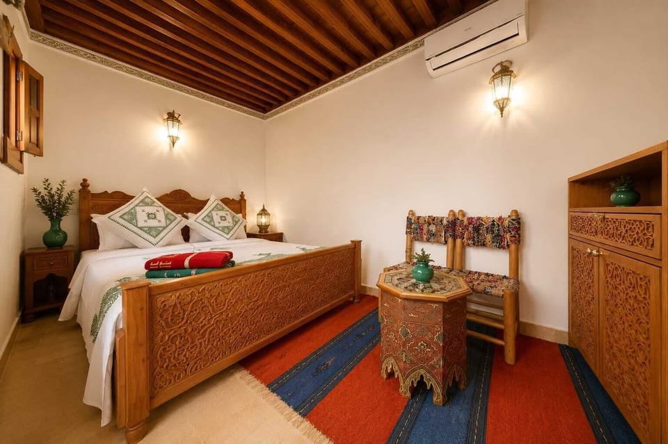 Classic Double Room | WiFi (free), bed sheets