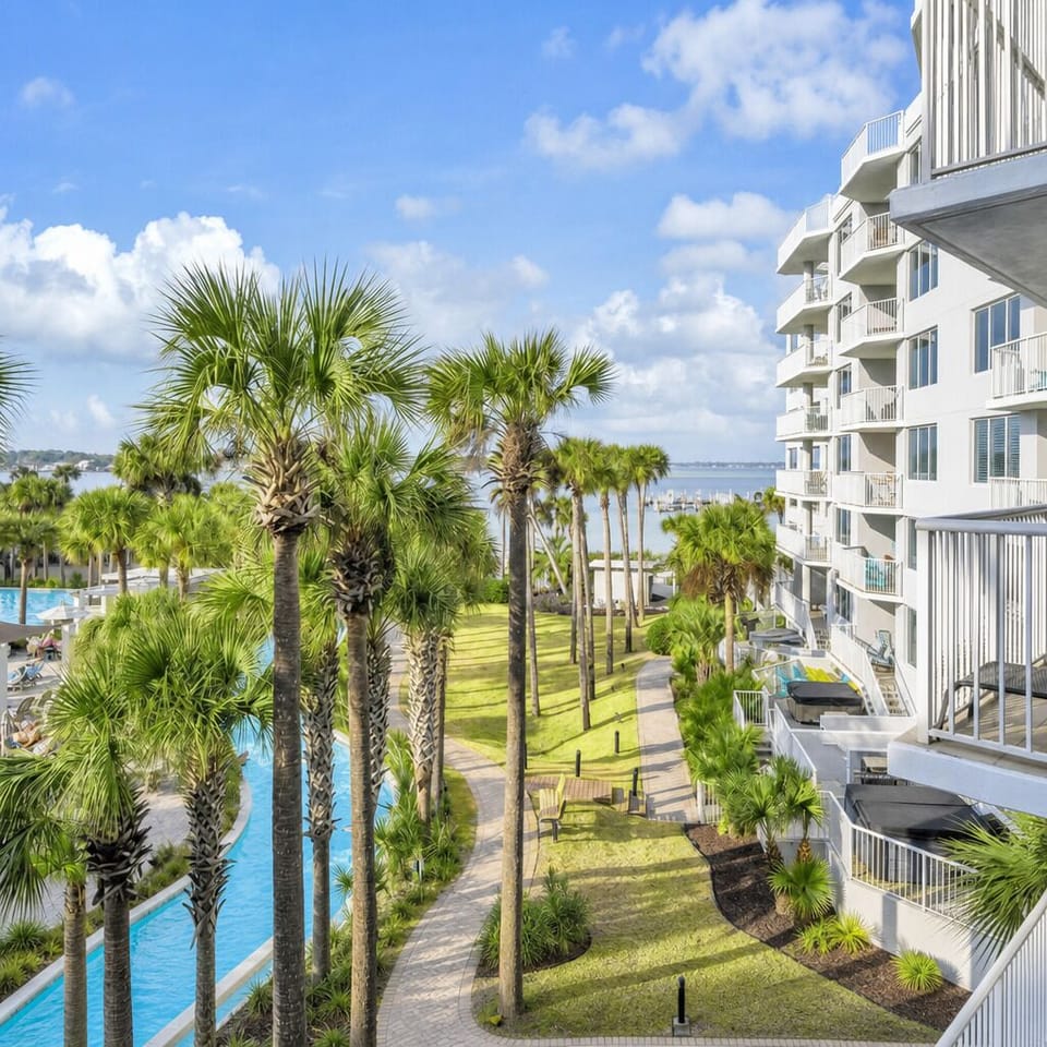 Balcony view to the right