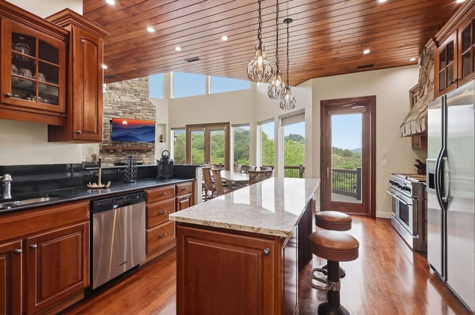 Large Kitchen with Granite Counter tops