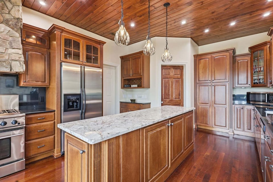 Kitchen with Modern Appliances