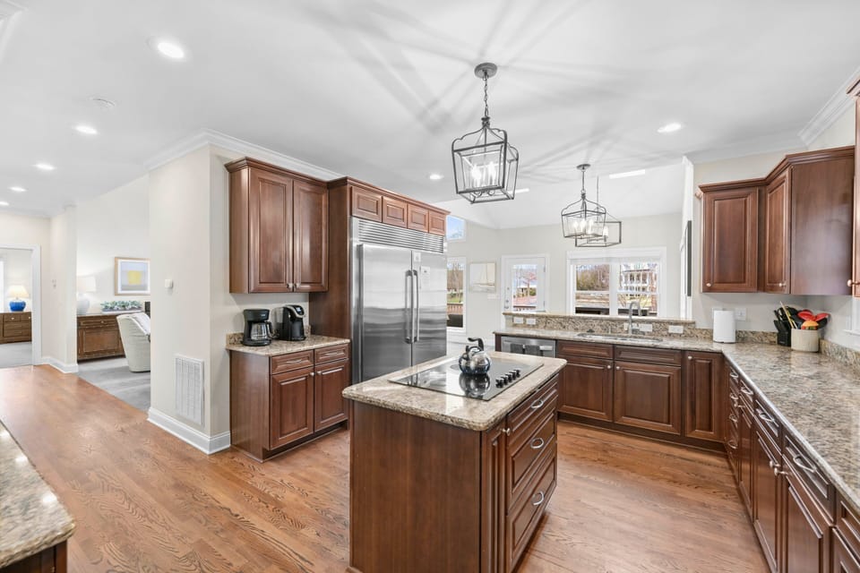 Fully stocked kitchen to prep all your group meals.