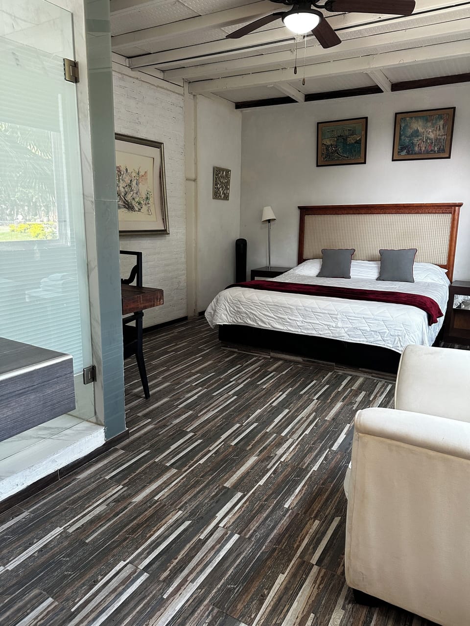 Classic Room, Private Bathroom, Garden View | Desk, WiFi (free)