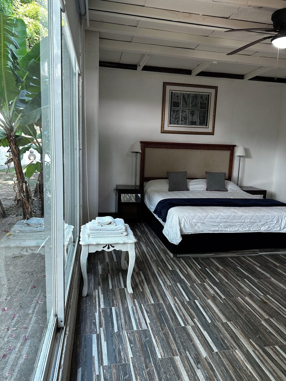 Classic Room, Private Bathroom, Garden View | Desk, WiFi (free)