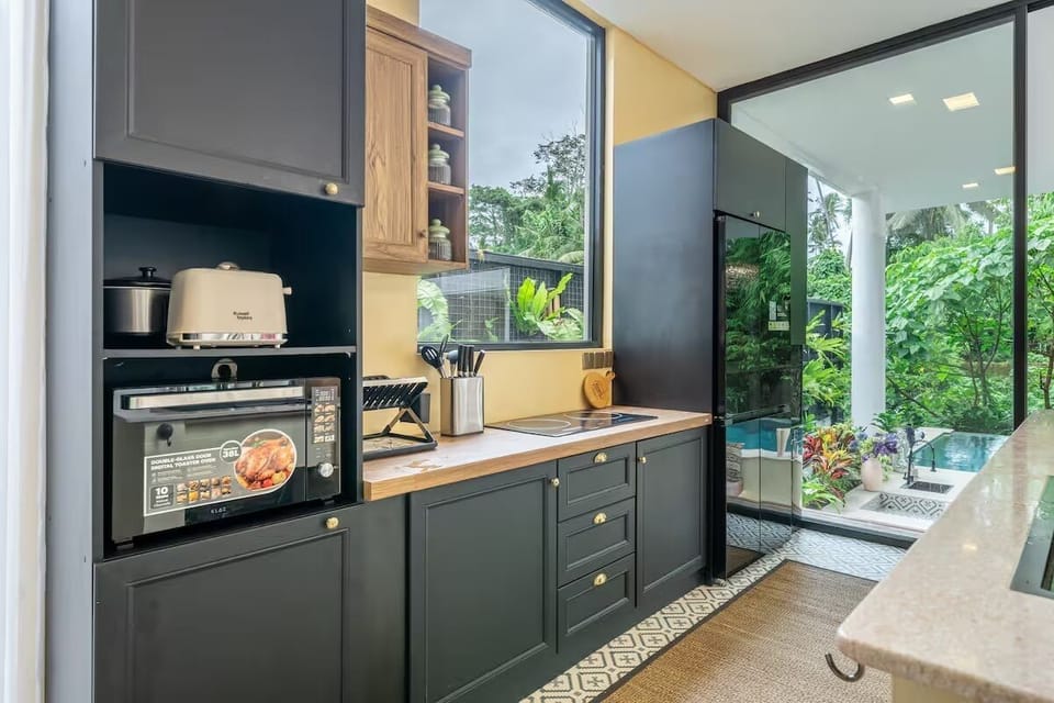 Design Villa, 3 Bedrooms, Private Pool | Private kitchen | Microwave, coffee/tea maker, electric kettle, toaster