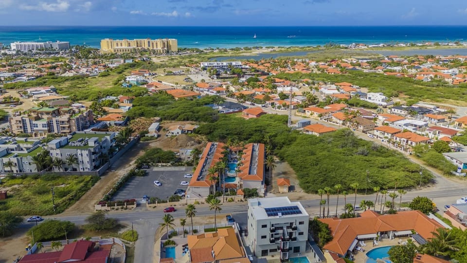 Relaxing 1BR1BA Condo  Patio  Pool  Close2Beach (38926)