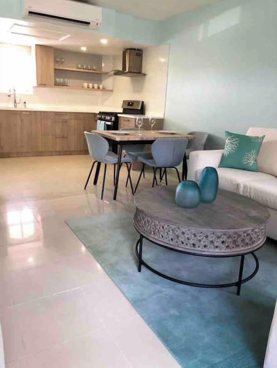 Relaxing 1BR1BA Condo  Patio  Pool  Close2Beach (38900)