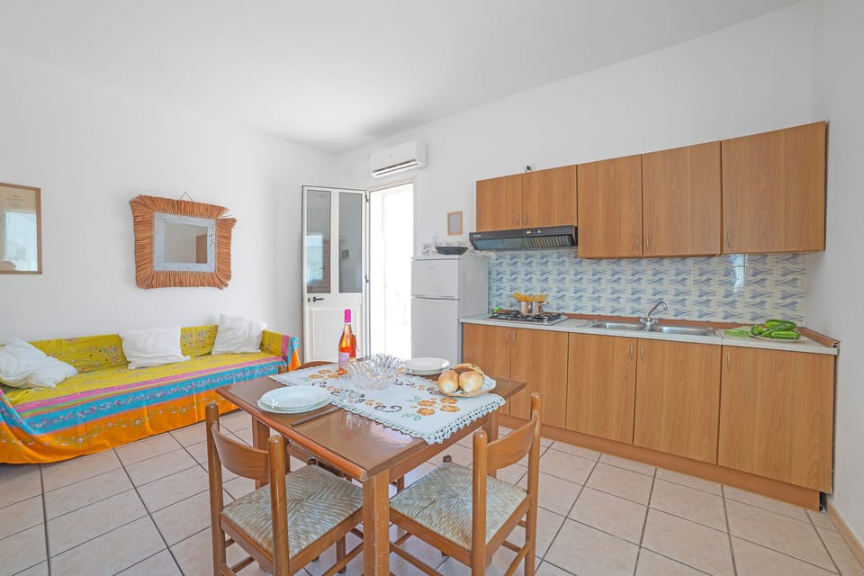 Kitchen and dining area