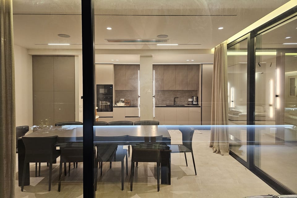 Kitchen and dining area
