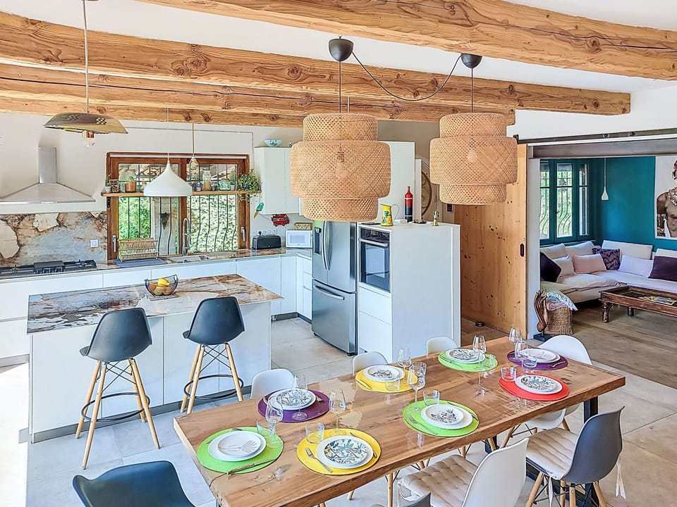 Kitchen / Dining Room