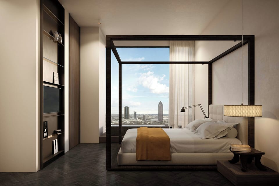 Premium bedding, Select Comfort beds, free minibar, in-room safe