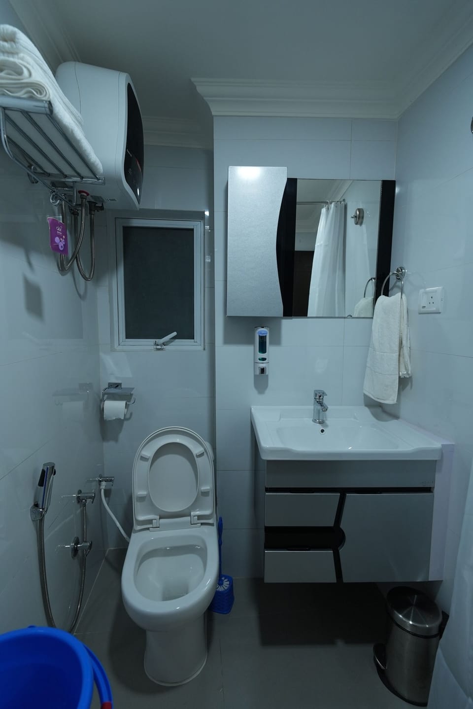 Shower, free toiletries, slippers, towels