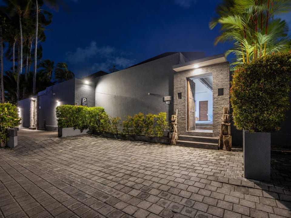 Villa (3 Bedrooms) | Exterior