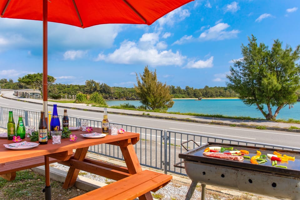 Apartment | Outdoor dining