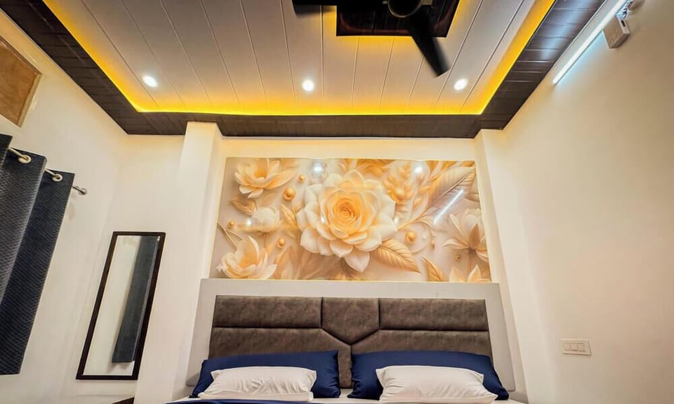 Triple Room | Hypo-allergenic bedding, free WiFi, bed sheets