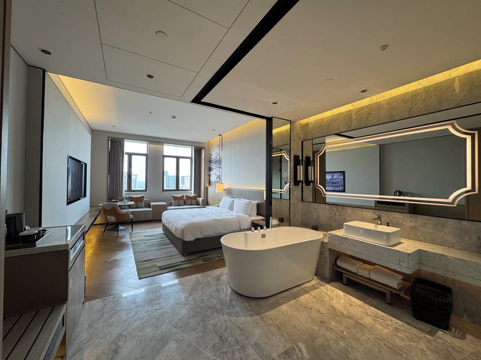 Luxury Double Room, 1 King Bed, Non Smoking | Free WiFi, bed sheets