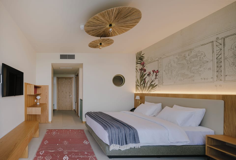 Standard Double Room | Laptop workspace, WiFi (free)