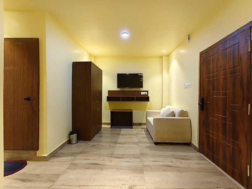 Luxury Suite | Living area