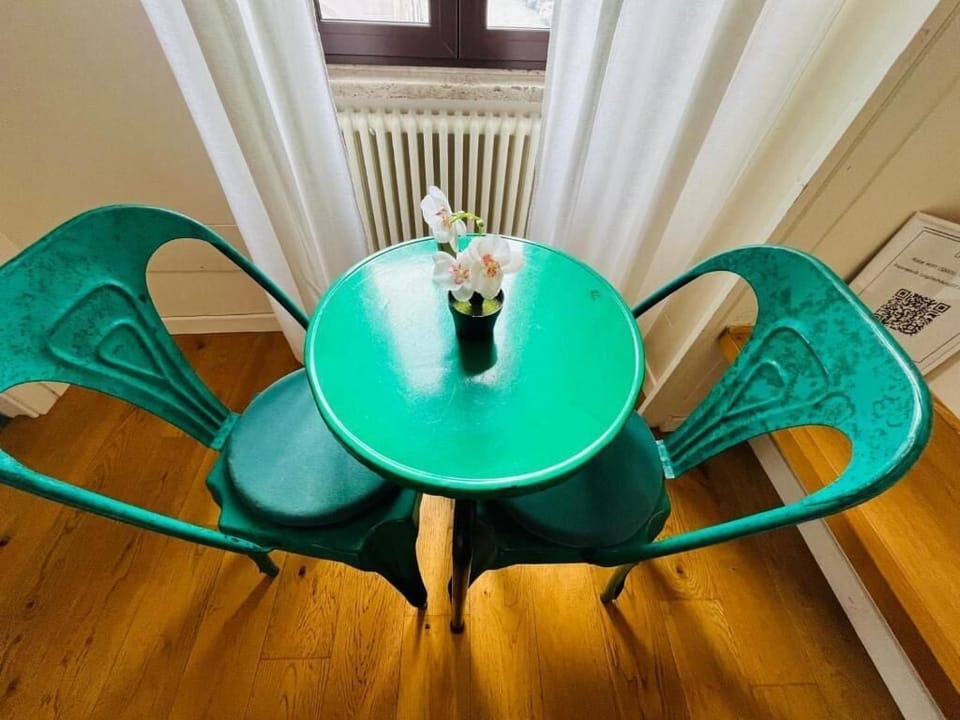 Deluxe Double Room, Balcony, City View | Soundproofing, iron/ironing board, WiFi (free)