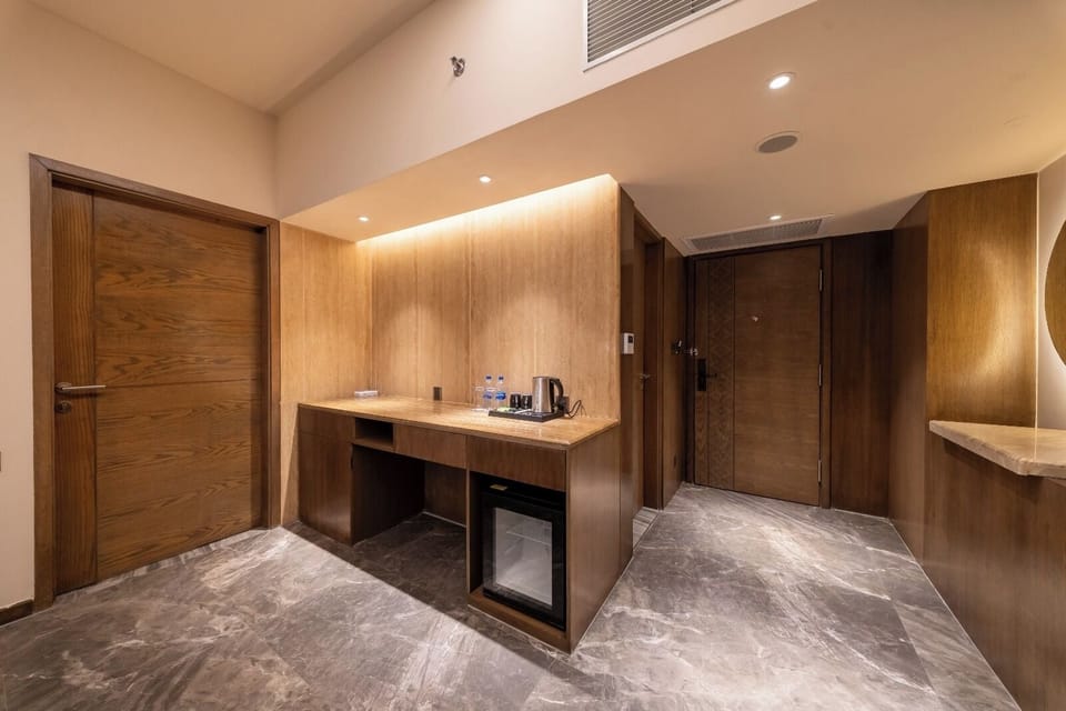 Suite, Sea View | Interior