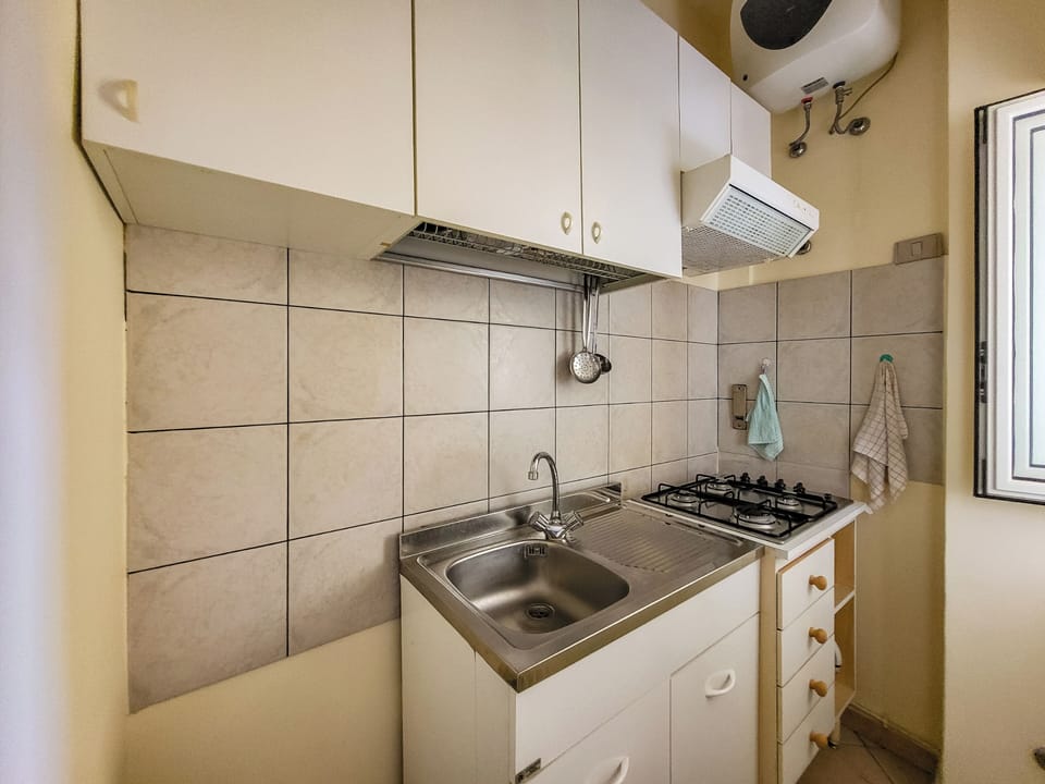 Apartment, Balcony | Private kitchen