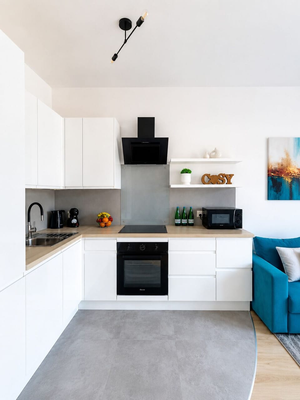 Superior Apartment, Balcony, Courtyard View | Private kitchen | Espresso maker, electric kettle