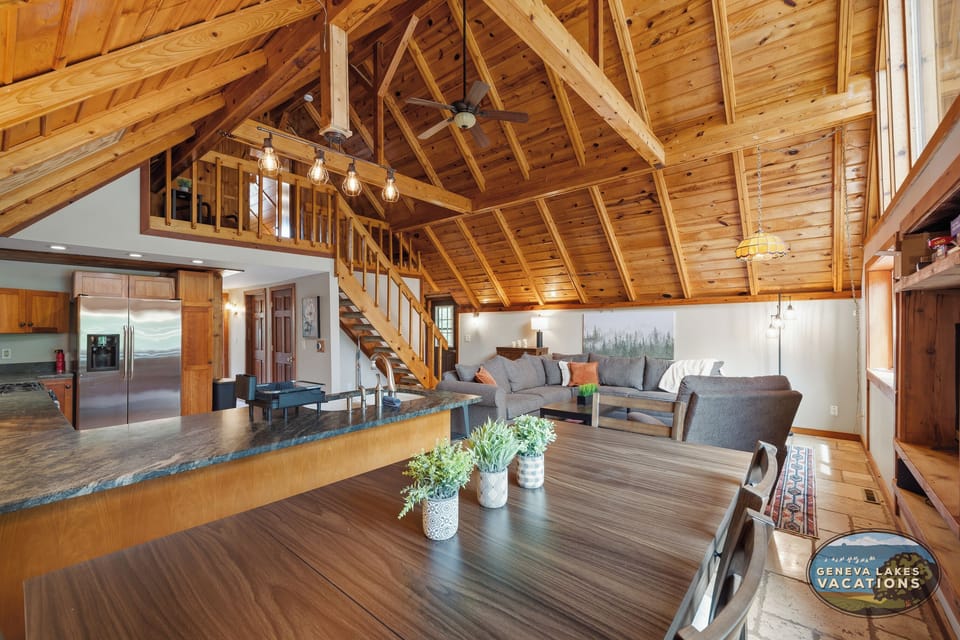 Vaulted ceilings with a warm feeling