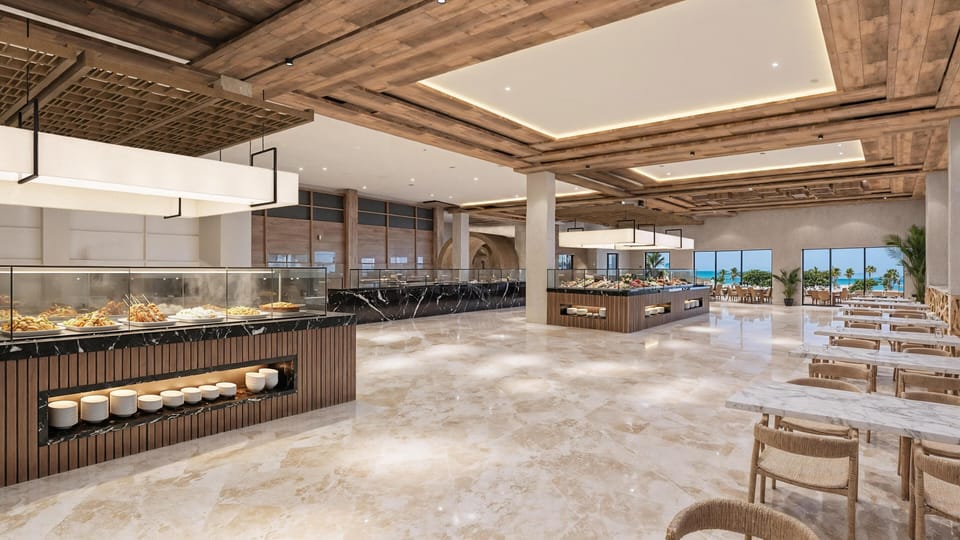 5 restaurants; breakfast and dinner served