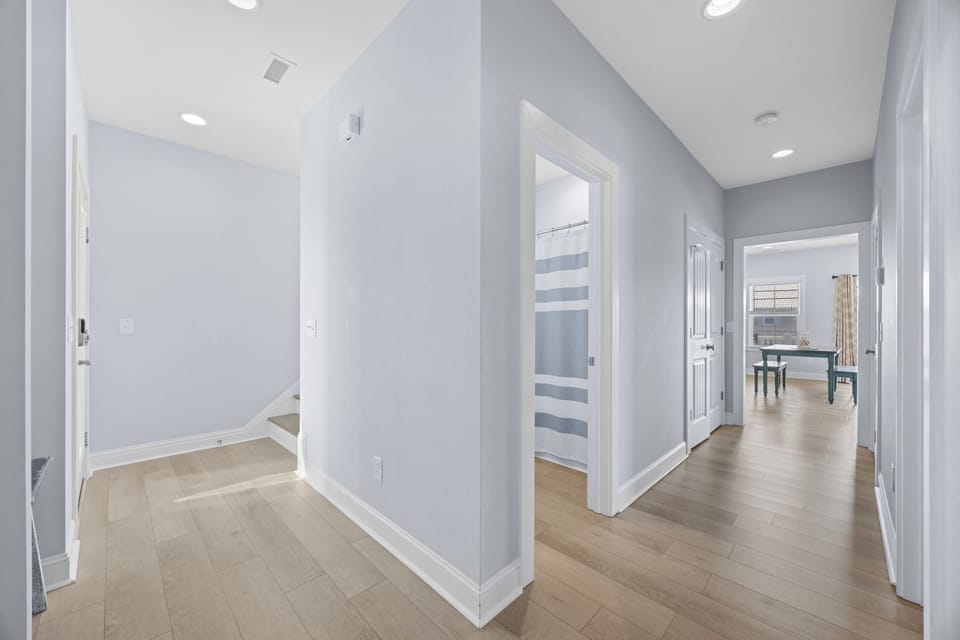The Caddyshack at Carolina Beach | Hallway
