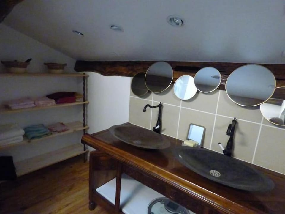 House, Garden View | Bathroom
